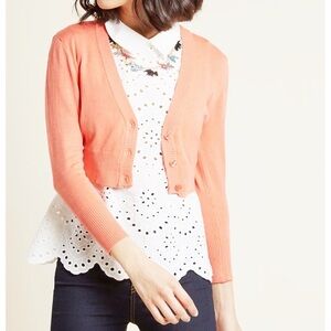 Modcloth Dream‎ of the Crop Cardigan in Peach Fervour Stretch 3/4 Length